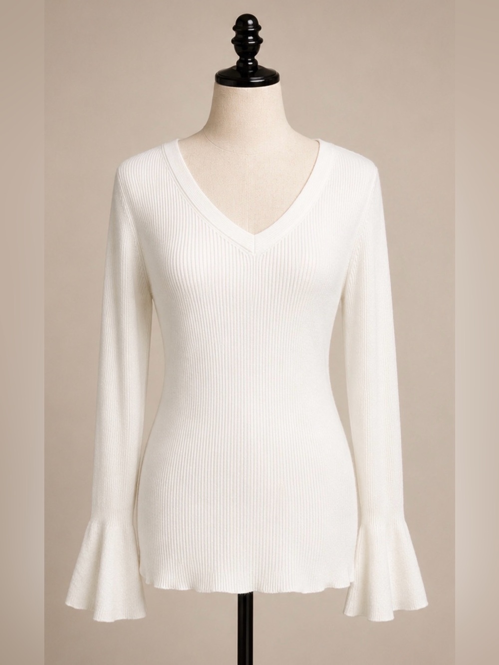 White House Black Markt long sleeve white V-neck sweater